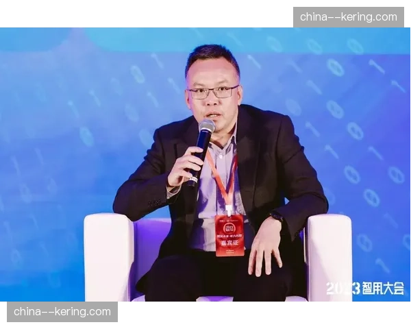 异地联动分发系统于系统重构期内完成迭代，形成了跨平台协作的作业新范式