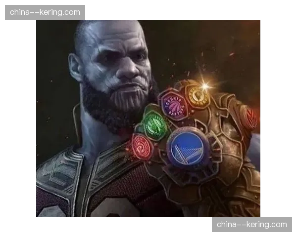 詹姆斯一身腱子肉堪称非人类为何却几乎看不见胸肌和腹肌