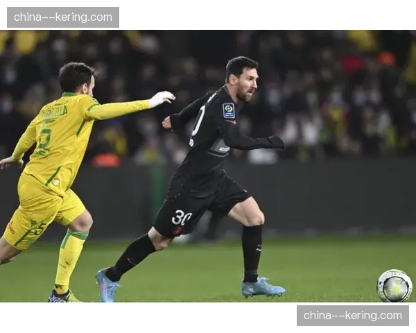 南特1-1战平梅斯，主队全场23次射门仅由点球破门