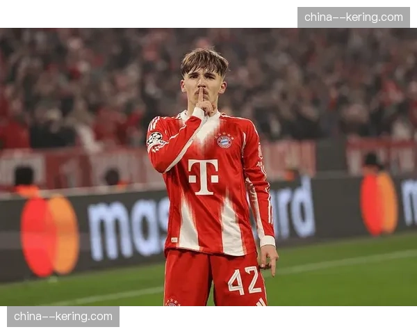 评论:拜仁大胜背后,中场控制力问题仍需警惕 评论:拜仁大胜背后,中场控制力问题仍需警惕