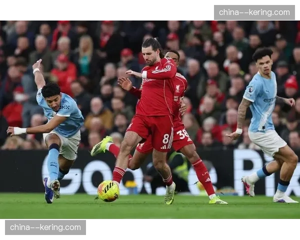 半场数据：曼城控球率达78%，但仅一脚射正